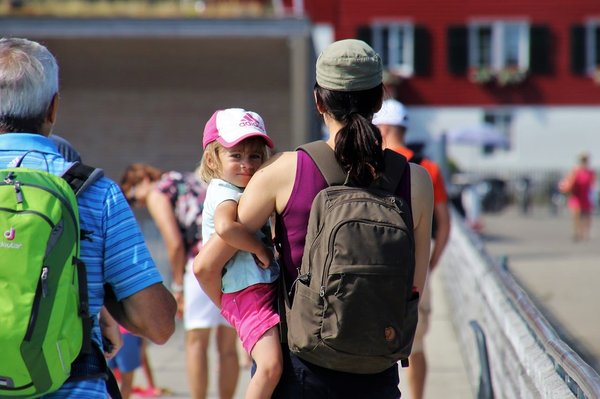 Explorez le métier de garde d'enfants